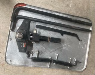Curt weight distribution hitch with tool