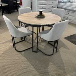 5pc Dining Room Table Set 