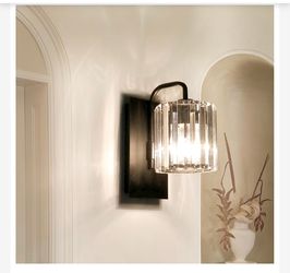 New. 10in wall light