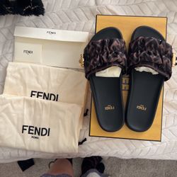 Fendi Slides Authentic 