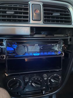 JVC KD-R880BT double din head unit