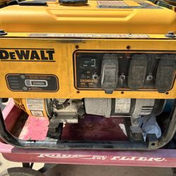 Dewalt 4000W Generator 