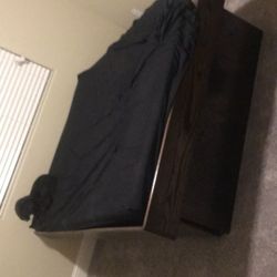 Queen Size Platform Bed