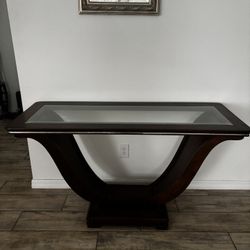 Glass wall table