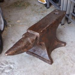 Vintage Blacksmith Anvil,  114 Pounds