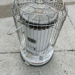 Kero-World KW-24G Indoor Kerosene Heater – 23,500 BTU, Wick Type