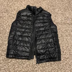 Kids Black Puffer Vest (size 10) 