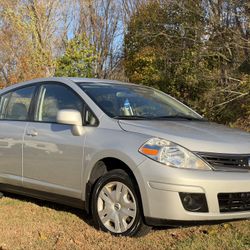 2011 Nissan Versa 