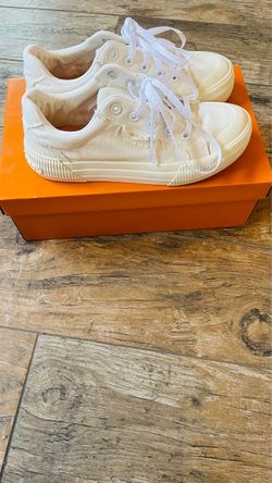 Rocket Dog’s Girls’ Shoes