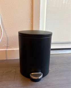 Trash Can