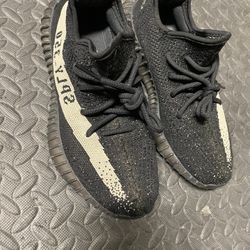 Adidas Yeezy Boost 350 V2 'Oreo' Size 6.5