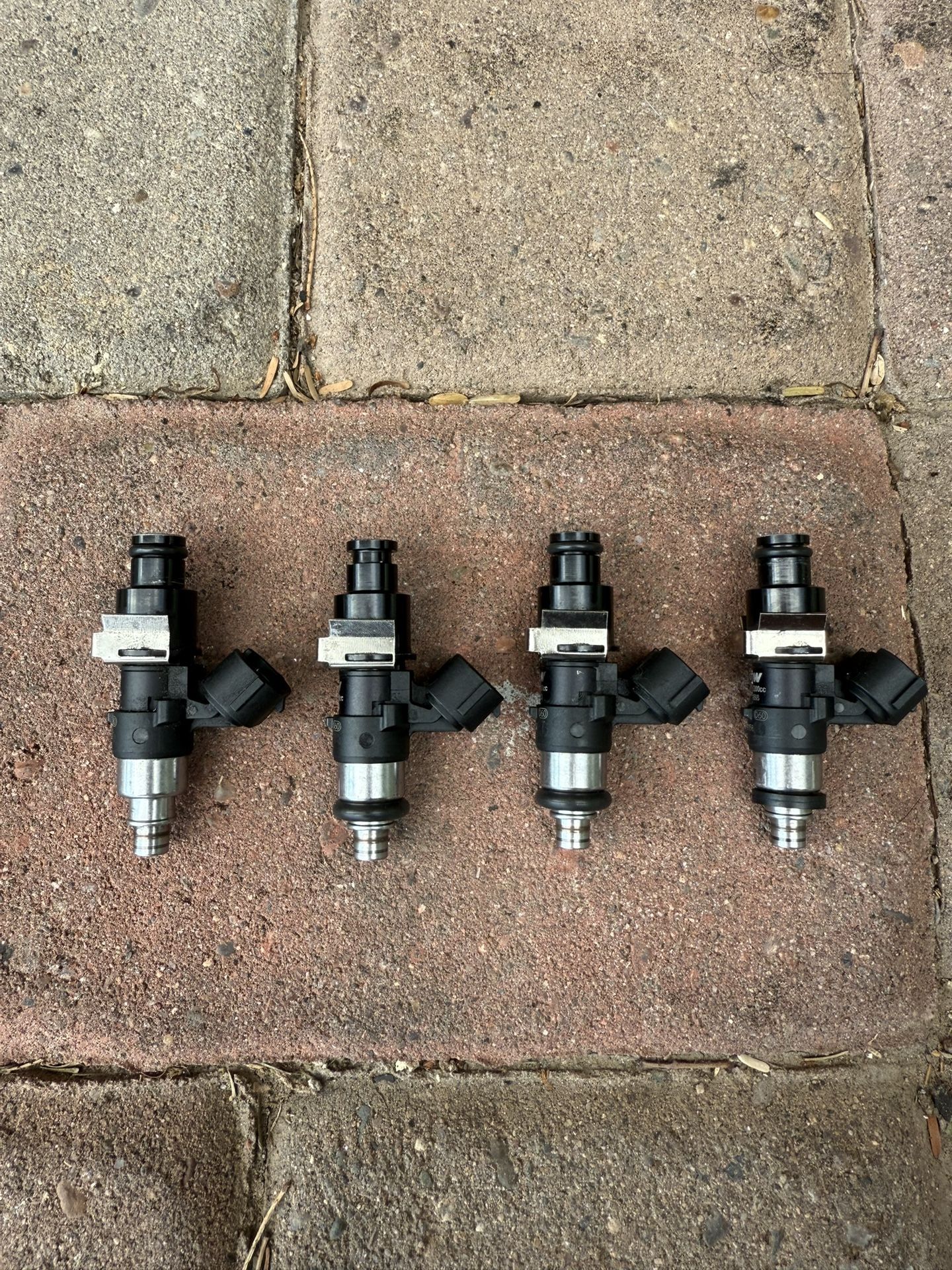 Subaru WRX STI DW 2200cc injectors Deatschwerks fuel system EJ20 EJ25 top feed