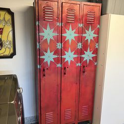 Vintage Lockers - Retro Functional Storage