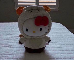 13 INCH HELLO KITTY YEAR OF THE SHEEP INTERACTIVE PLUSH