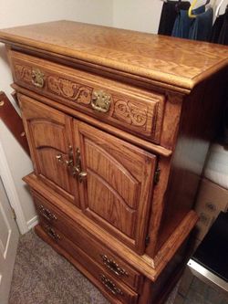 Chest Of Drawers Two Nightstands