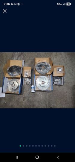 Front & Rear Brakes 02-06 Nissa. Altima