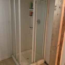 Free Corner Shower Doors