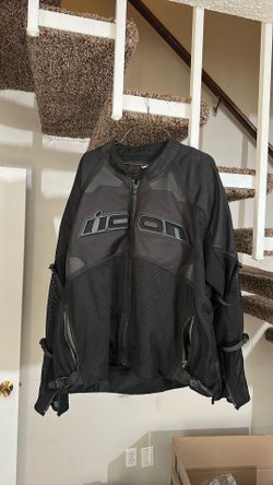 Icon motorcycle jacket with liner