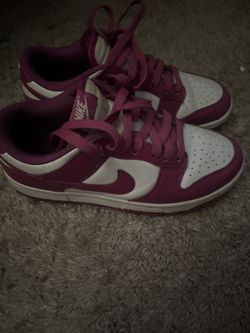Pink Nike Dunks Size 8