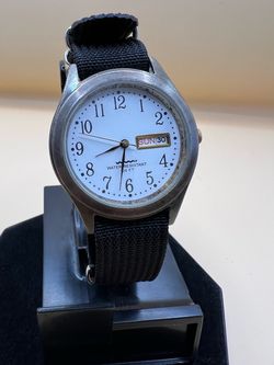 vintage Japan Movement unbranded military-style field watch. Nylon black Strap.