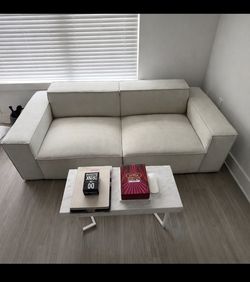 Modani modern off-white sofa