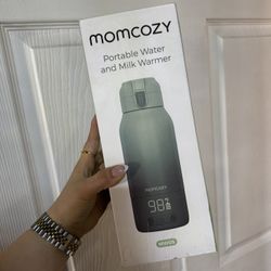 Momcozy Portable Water And Milk Warmer- NEW UNOPENED BOX