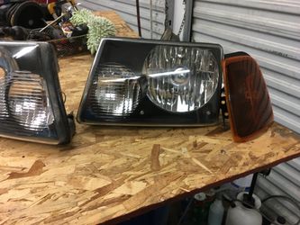 2004 Ford ranger head lamps