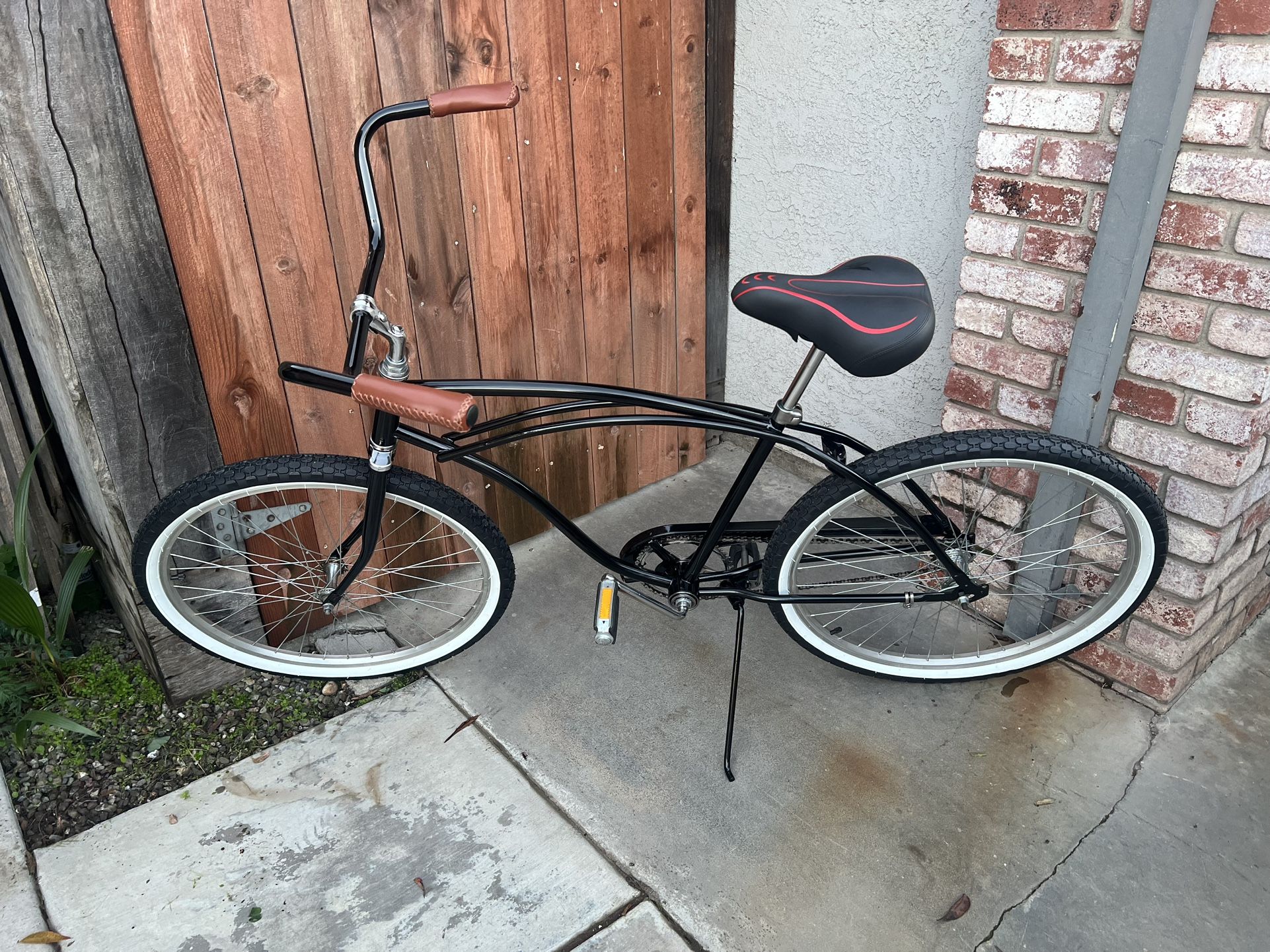 Custom Schwinn Cruiser Bike