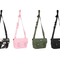 SUPREME MINI MESSENGER BAG 