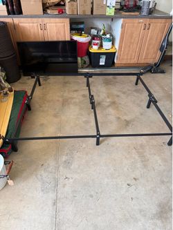 Full bed frame
