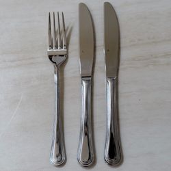 3pc Gourmet Settings Bistro Dinner Knives + Fork 18/10 Glossy Outlined Round Tip