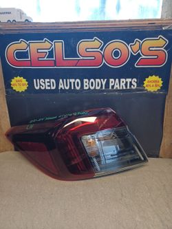 22 24 Honda Civic Sport LH Tail Light Sedan OEM.