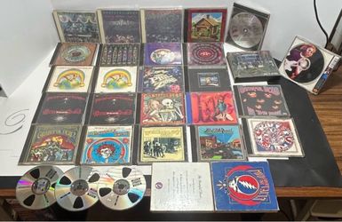 Grateful Dead 30 CD lot Collection