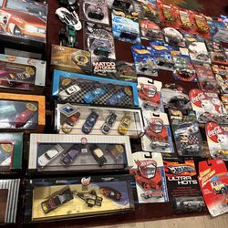 Hot Wheels Lot Of 90