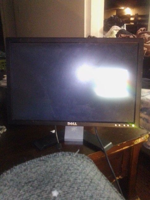 32" Dell LCD MONITOR TV