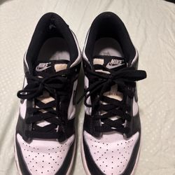 Nike Dunks 