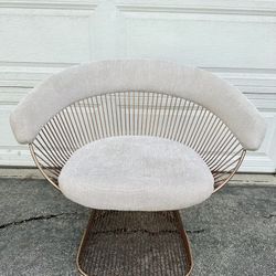WIRE LOUNGE CHAIR- (ROSE GOLD)