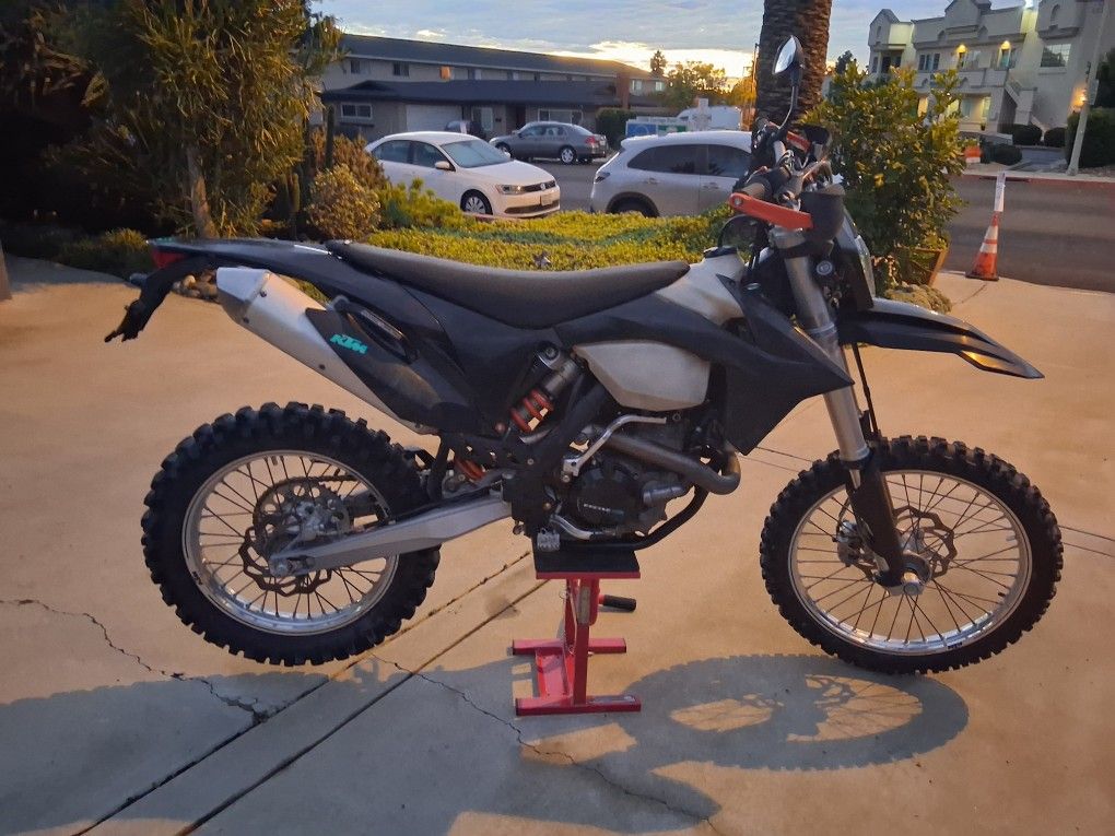 2014 KTM Exc 500 Street Legal Only 1850 Miles..
