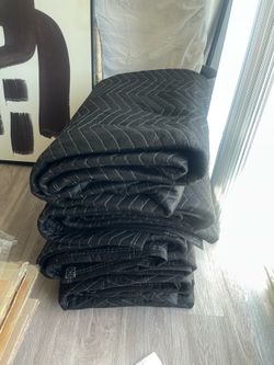 New moving blankets
