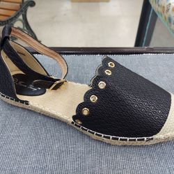 Size 11 Ladies Espadrilles In Black!!! NEW 
