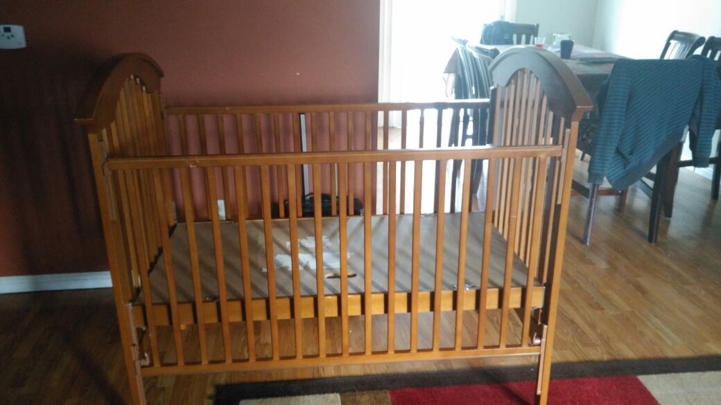 Baby crib