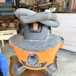 RIDGID Wet/Dry Shop Vacuum – Great Condition