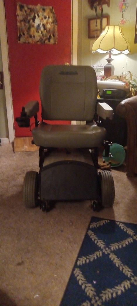 Like New From 2020 Hoveround Scooter