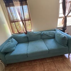 Free Couch 
