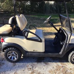 Club Car Tempo