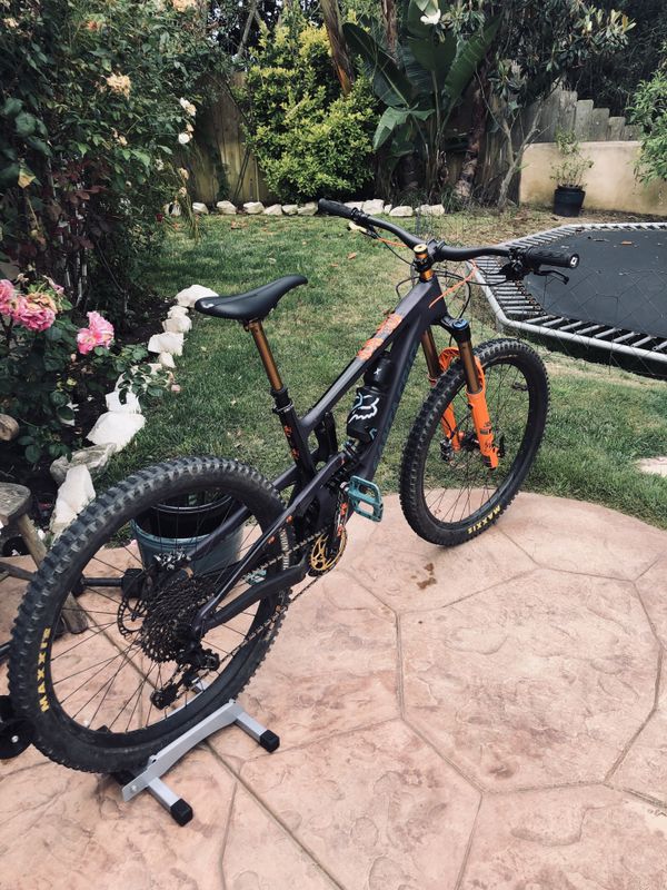 2020 Santa Cruz nomad Medium, carbon mountain bike for ...
