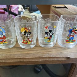 2000 Disney McDonald Cups 