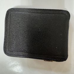 Vtg NOYMER black LADIES Folding MOROCCO LEATHER Wallet SLIDE CLASP zip around. Id credit cards