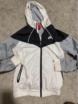 Nike windbreaker