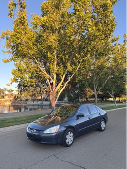 2005 HONDA ACCORD LX